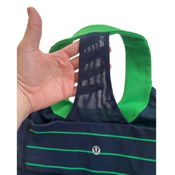 Lululemon Scoop Neck Tank Top - Picture 4 of 10